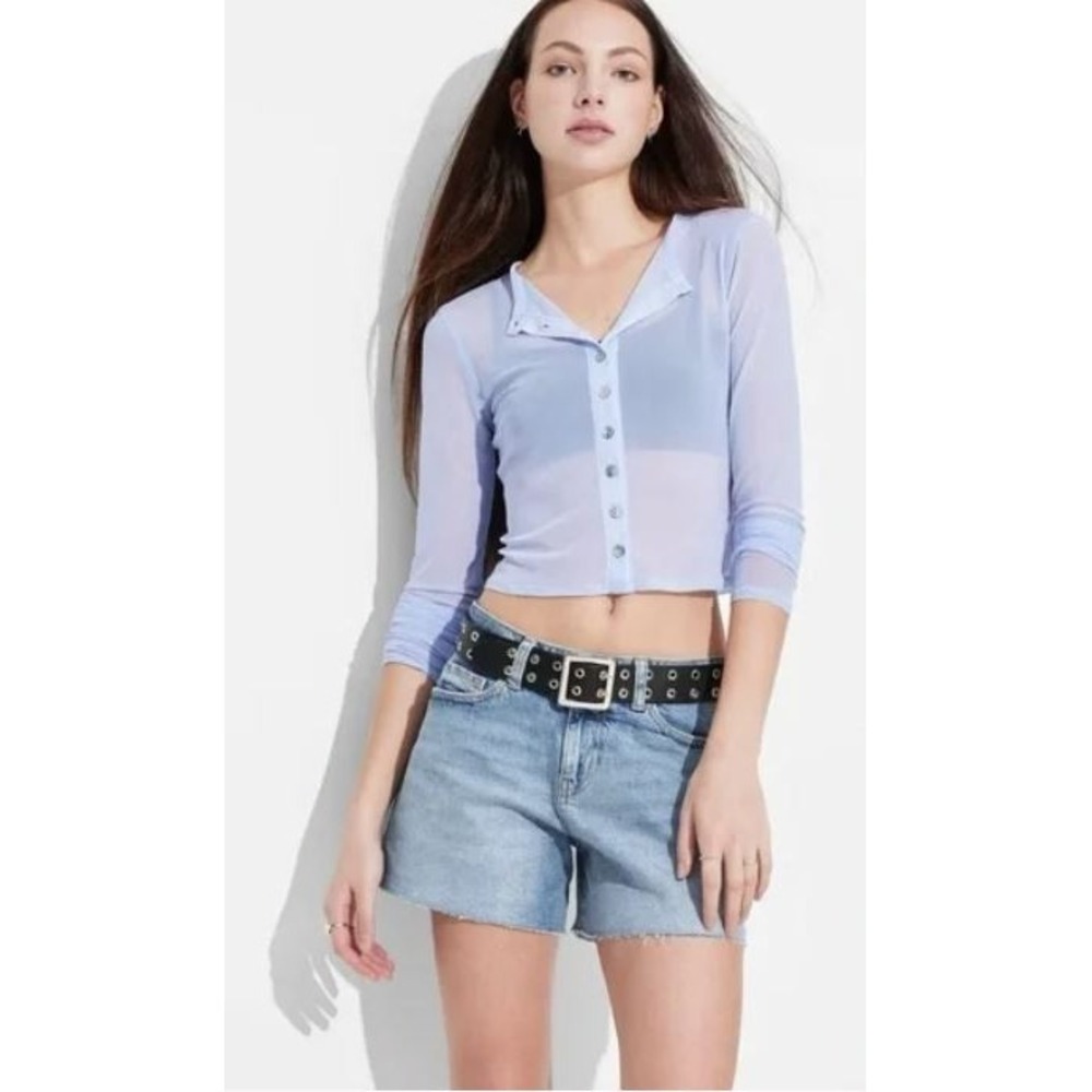 Wild Fable Women's Mid-Rise 4" Midi Cut-Off Light Wash Blue Jean Shorts Size 8
